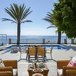 Meneou Beachfront Sunset * Perivolia