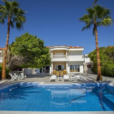 Meneou Beachfront Sunset Holiday home Perivolia
