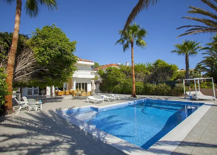 Meneou Beachfront Sunset Perivolia