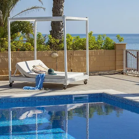 Holiday home Meneou Beachfront Sunset