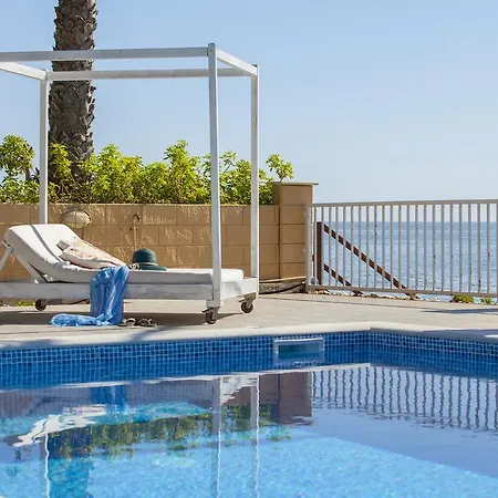 Meneou Beachfront Sunset