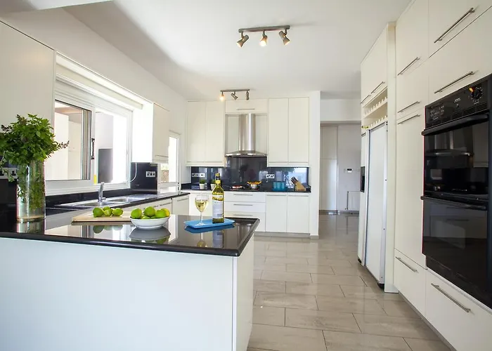 Prázdninový dům Meneou Beachfront Sunset Perivolia